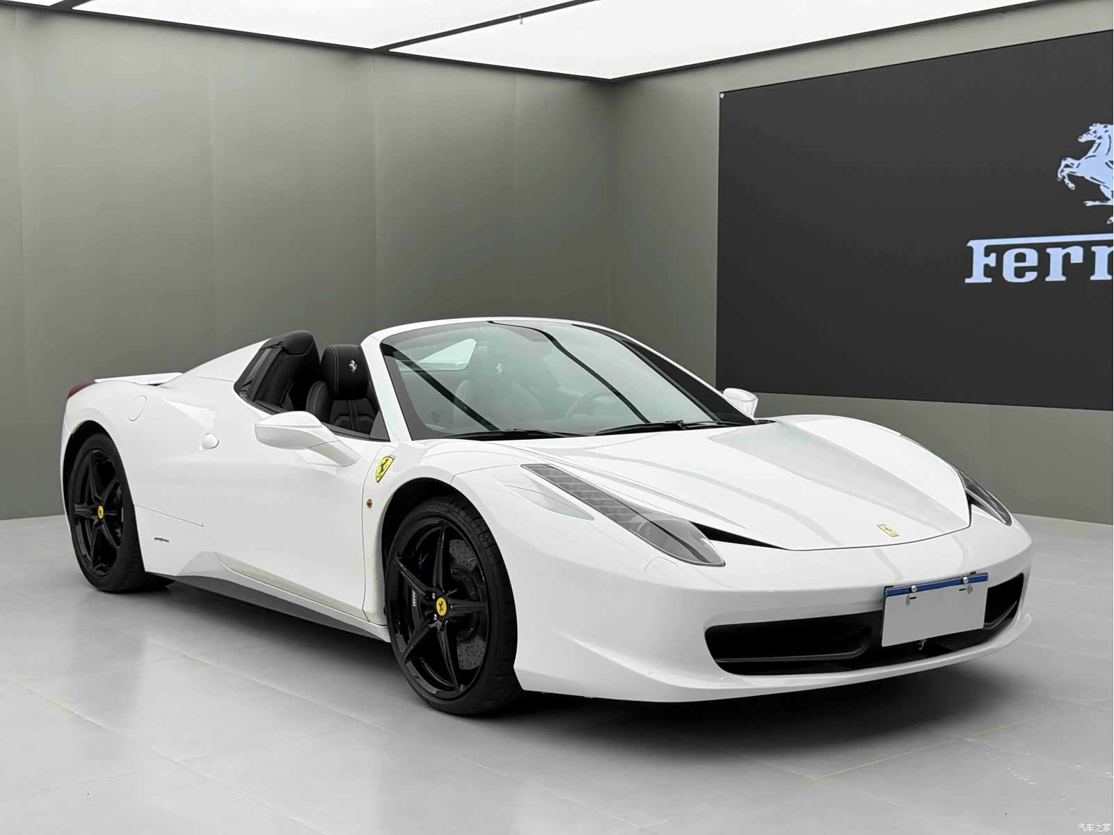 Ferrari 458, 2013 3