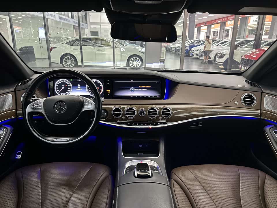 Mercedes-Benz S-class Mercedes-Benz S-class
