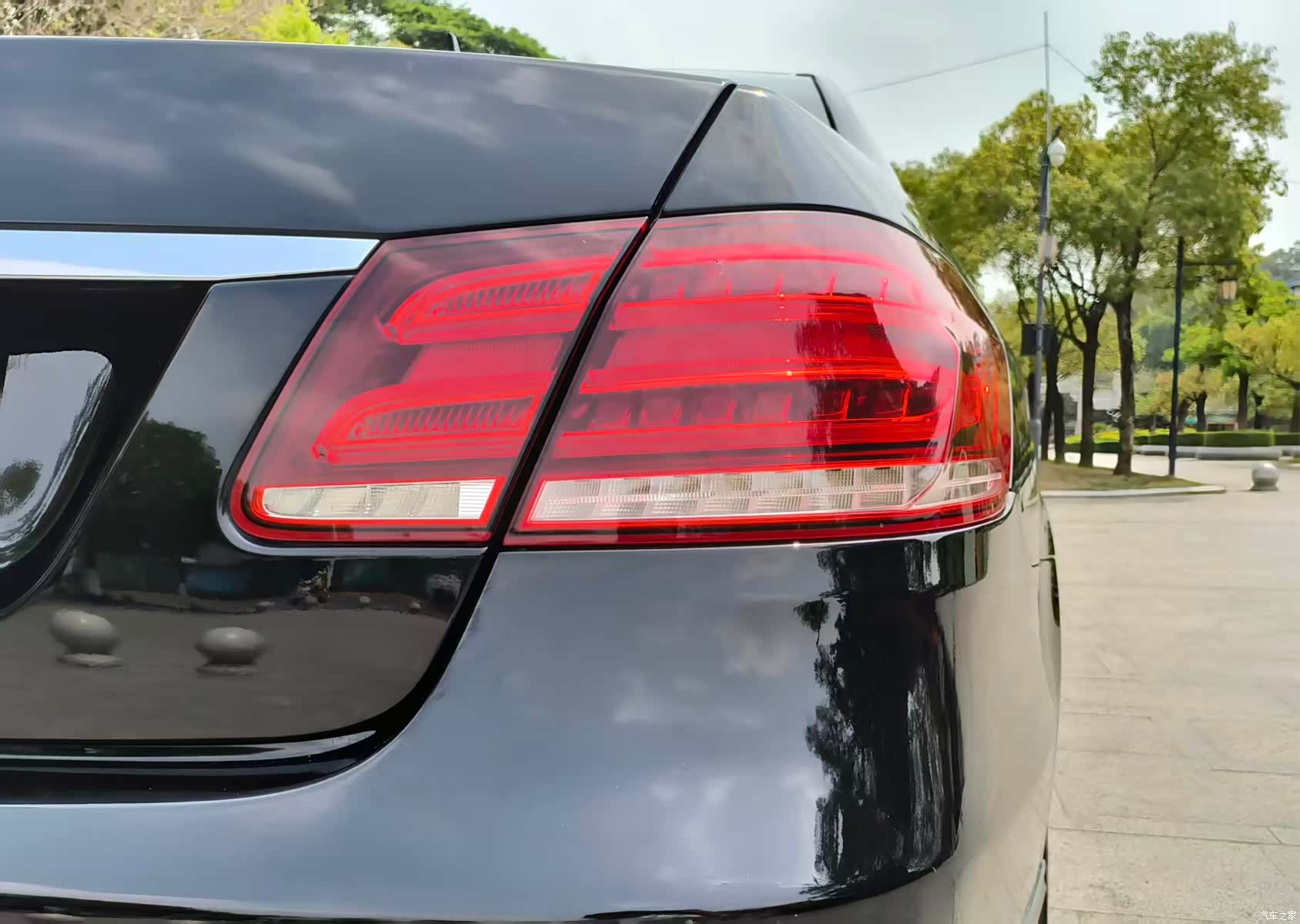 Mercedes-Benz E-Class, 2015 13