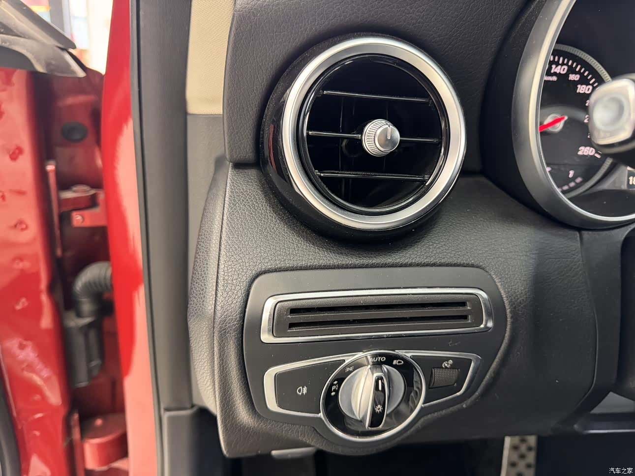 Mercedes-Benz C-Class, 2014 23
