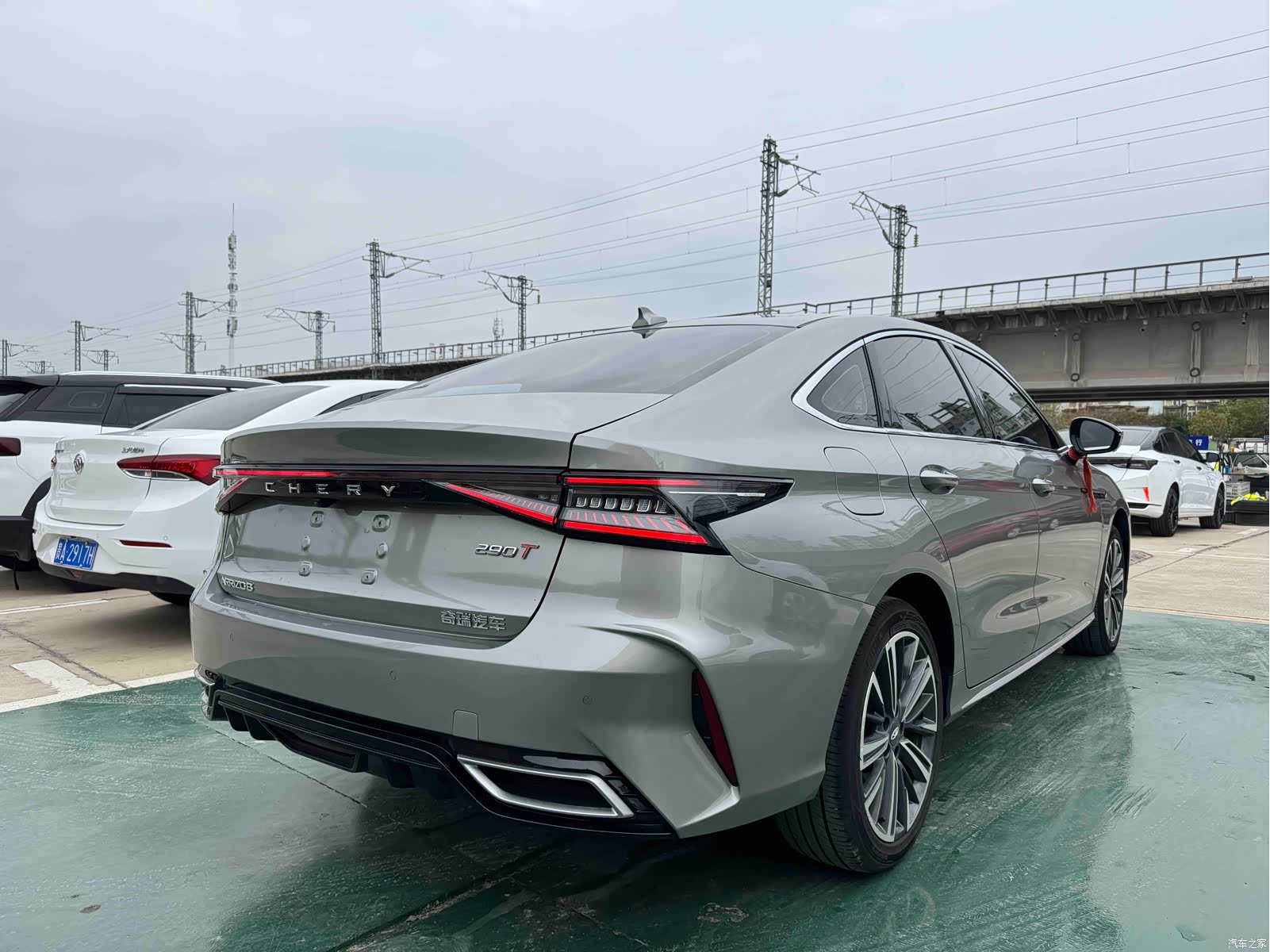 Chery Arrizo 8, 2022 15