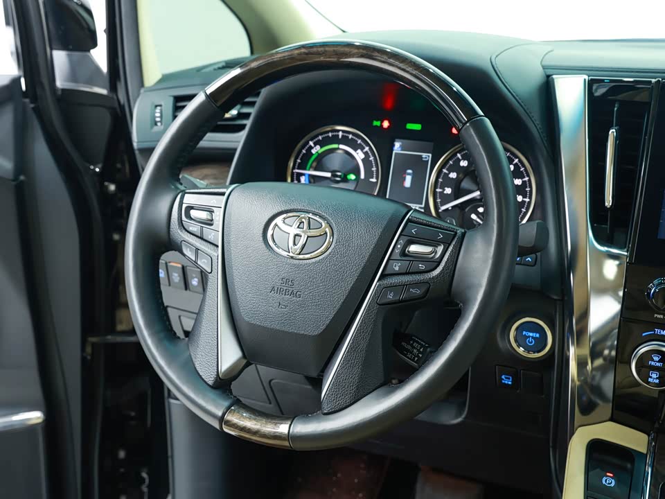 Toyota Elfa Toyota Elfa
