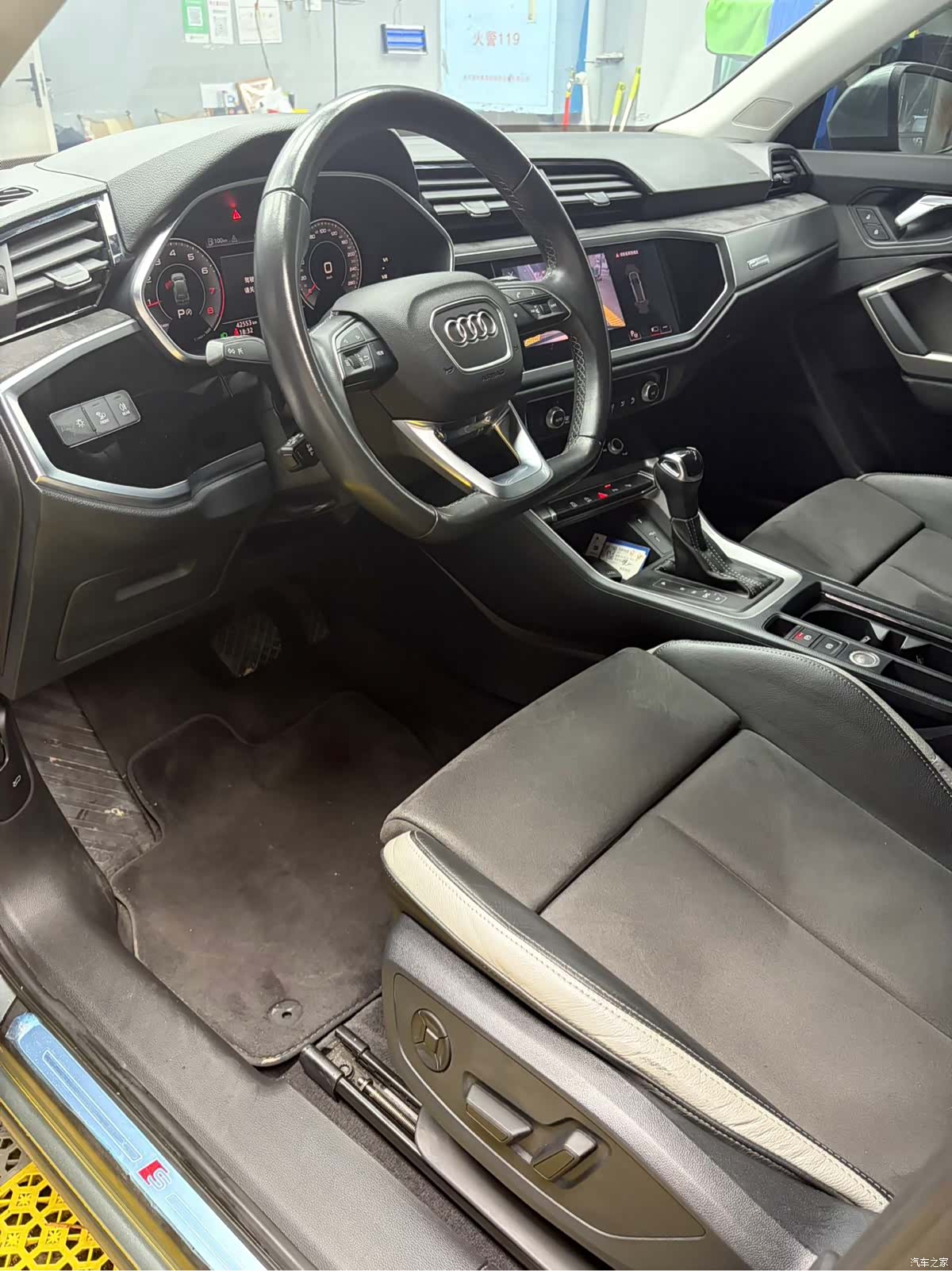 Audi Q3, 2022 16
