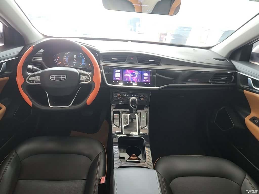 Geely Emgrand, 2020 10