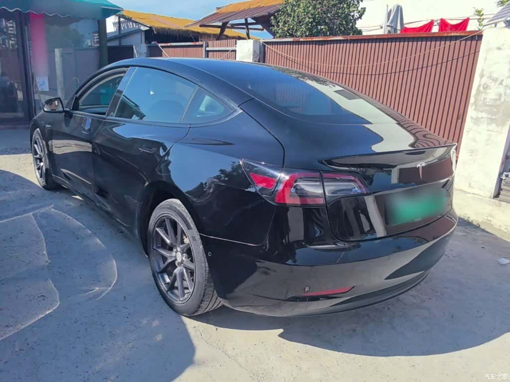 Tesla Model 3, 2021 все фото
