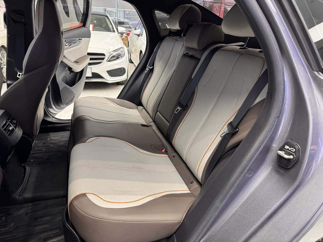 BYD Qin, 2023 8