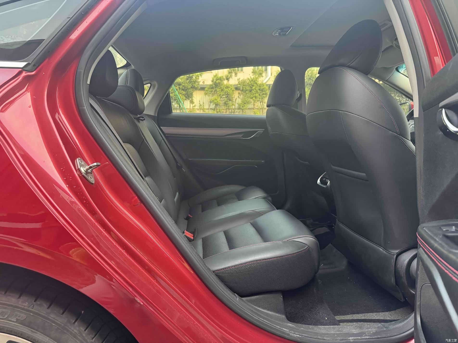 Geely Binray, 2019 6