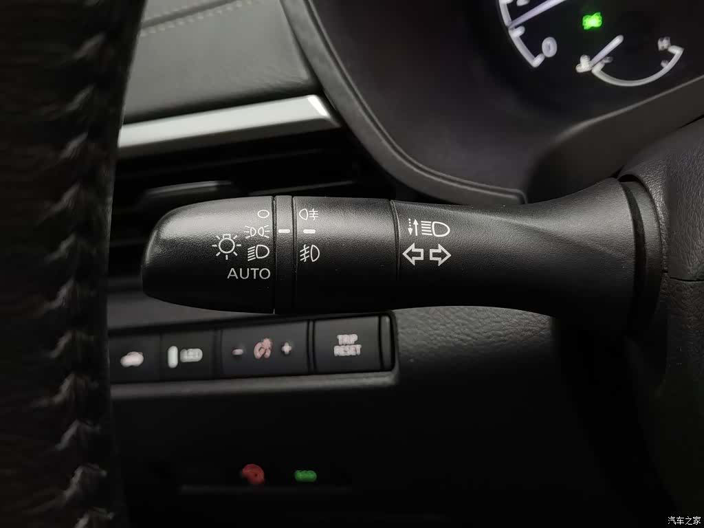 Nissan Teana, 2019 21