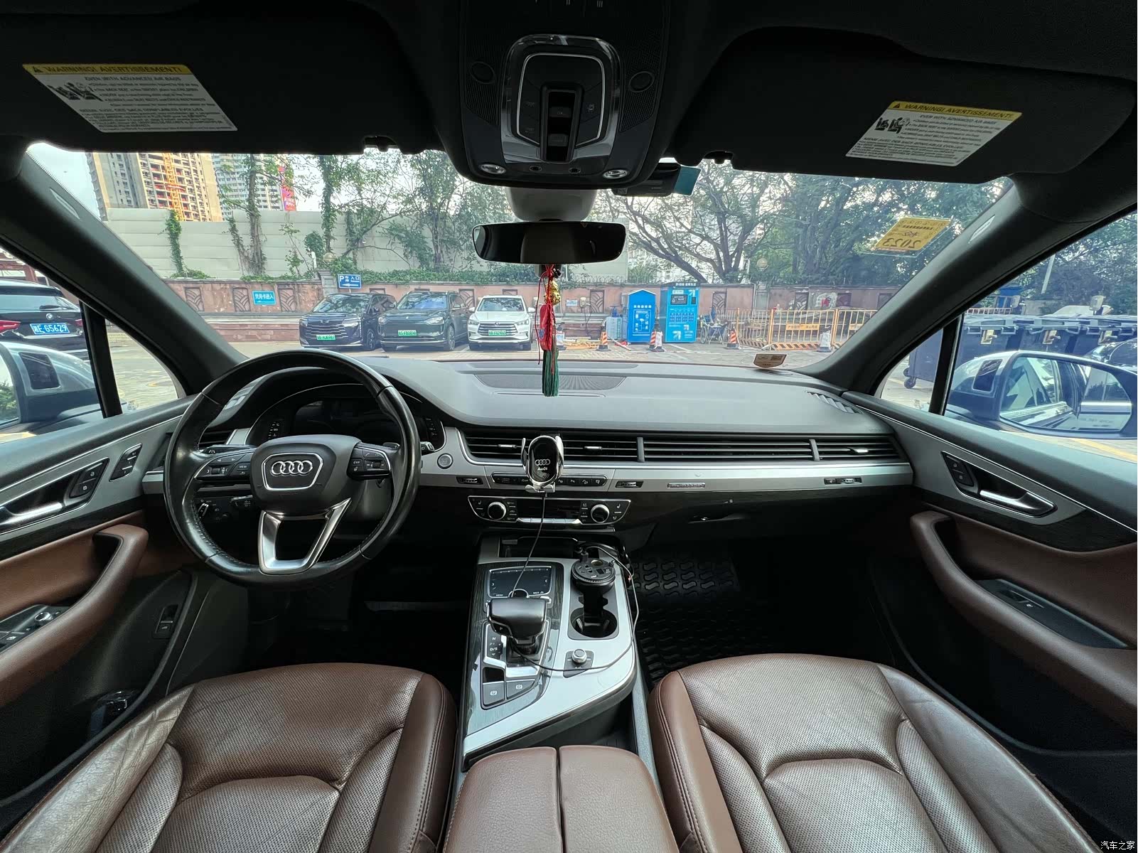 Audi Q7, 2017 все фото