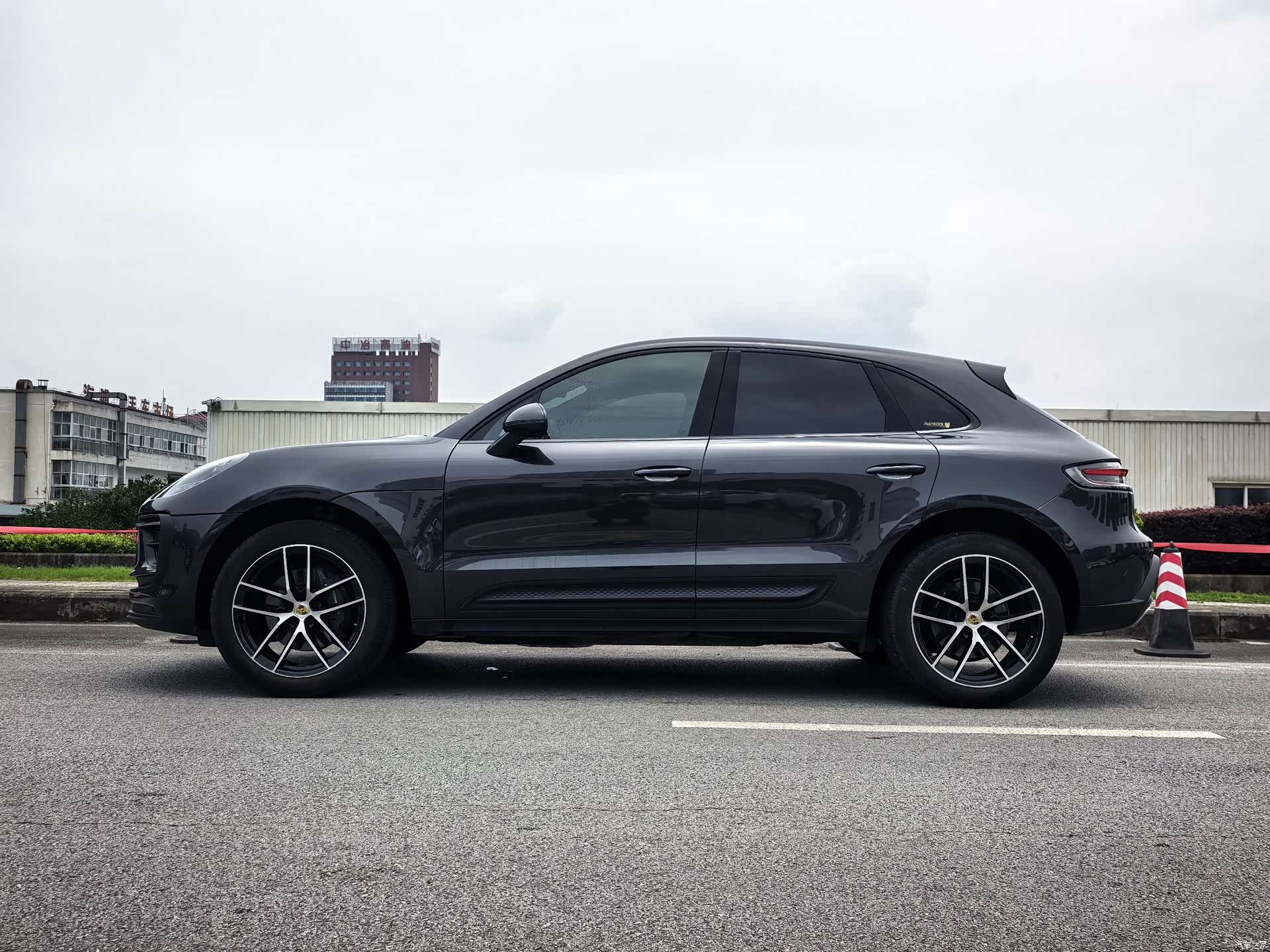 Porsche Macan, 2022 2