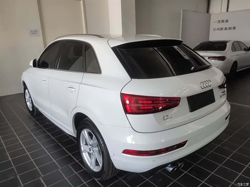 Audi Q3, 2018 9