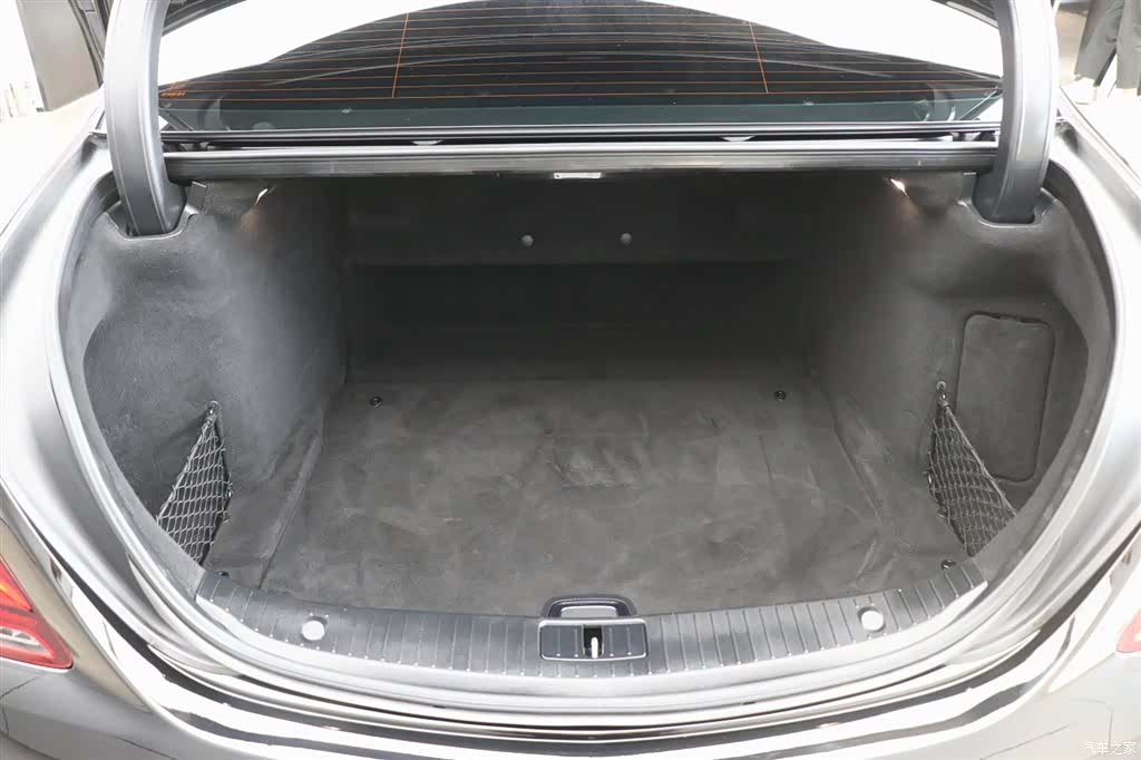 Mercedes-Benz S-Class, 2019 30