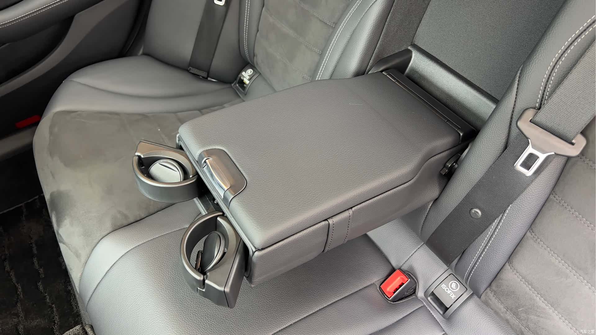 Mercedes-Benz C-Class, 2019 18