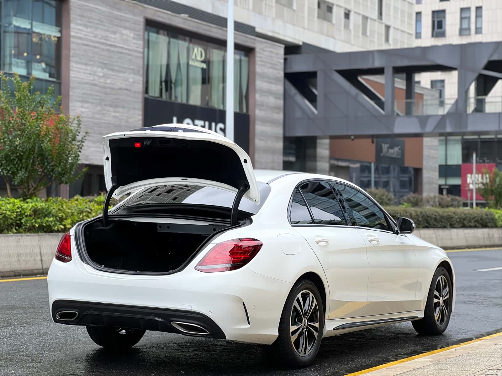 Mercedes-Benz C-Class, 2019 24