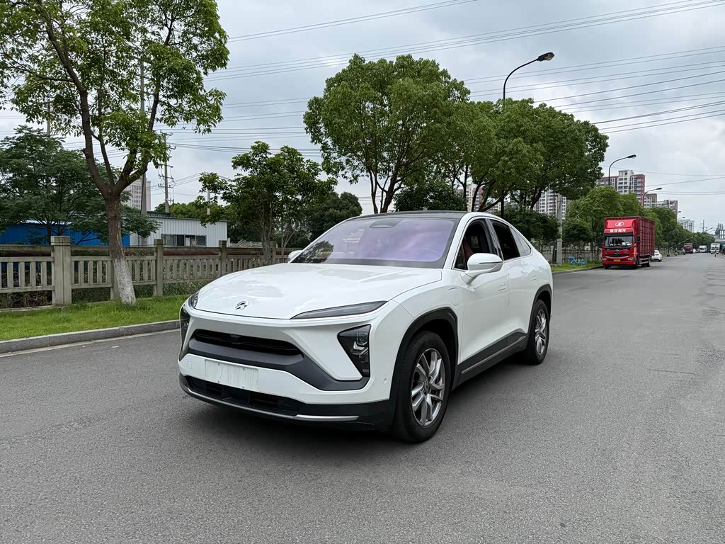 NIO EC6