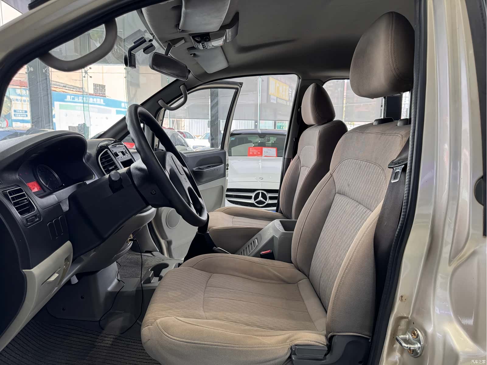 DongFeng M3L, 2016 14