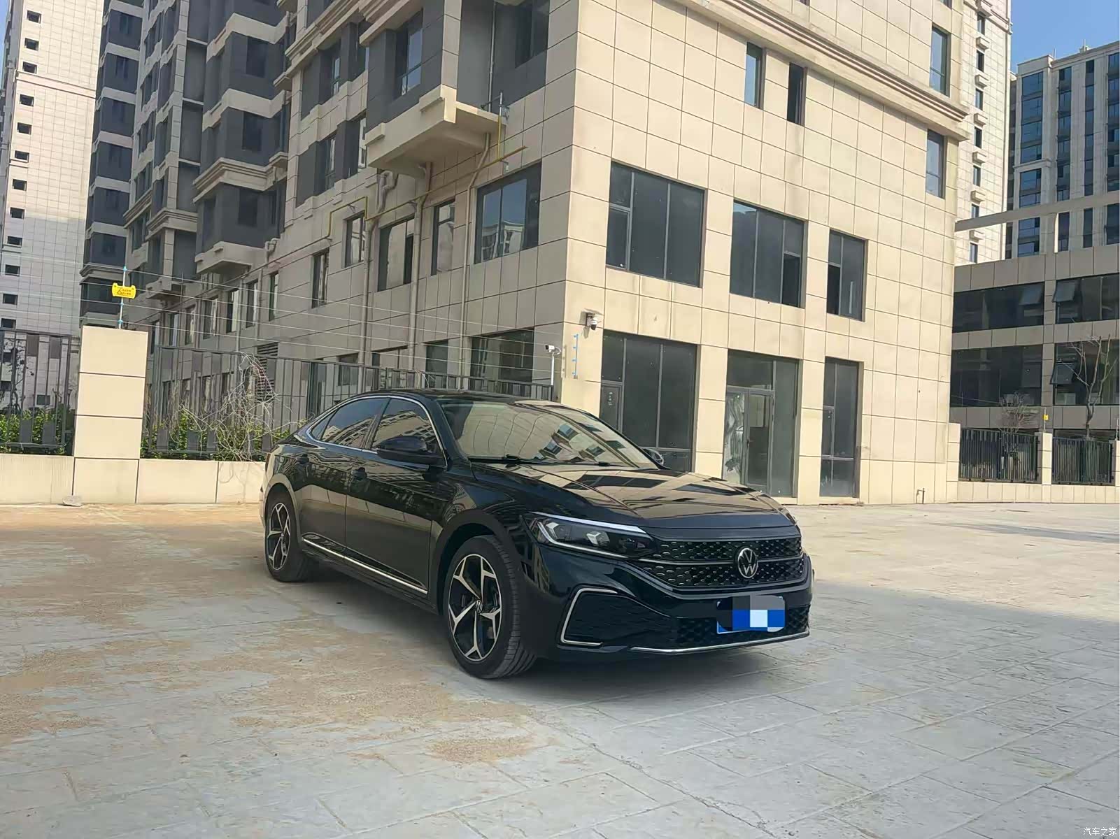 Volkswagen Passat, 2025 3