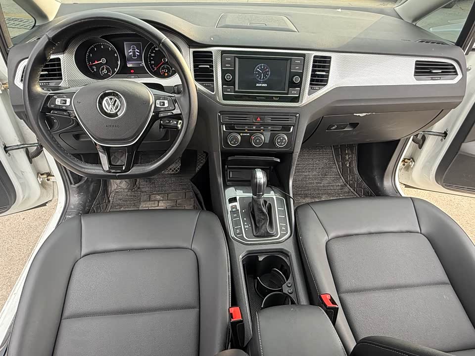 Volkswagen Golf*Jiayu Volkswagen Golf*Jiayu