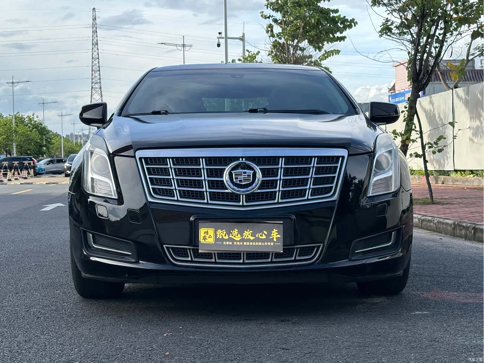 Cadillac XTS, 2013 2