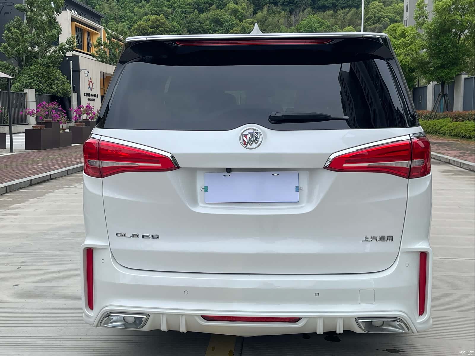 Buick GL8, 2020 все фото