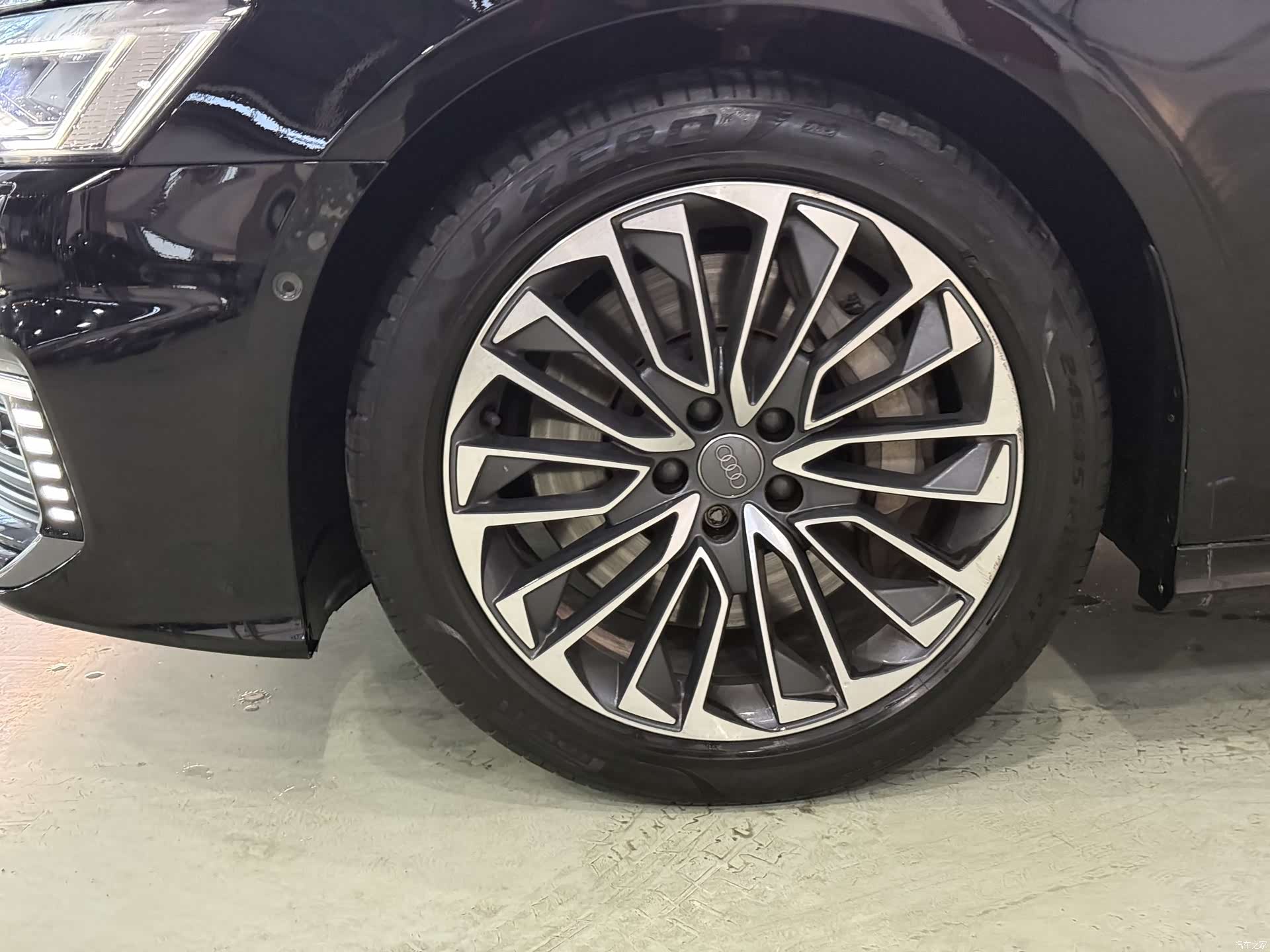 Audi A6L, 2021 13