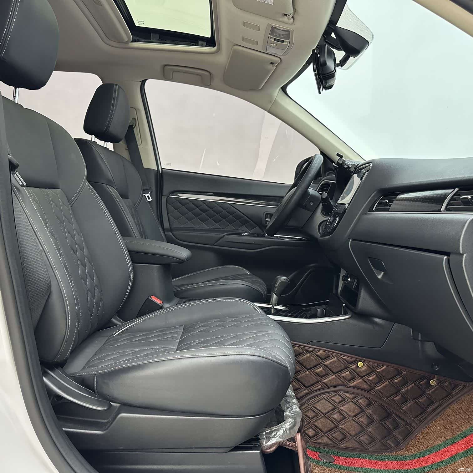 Mitsubishi Outlander, 2022 9