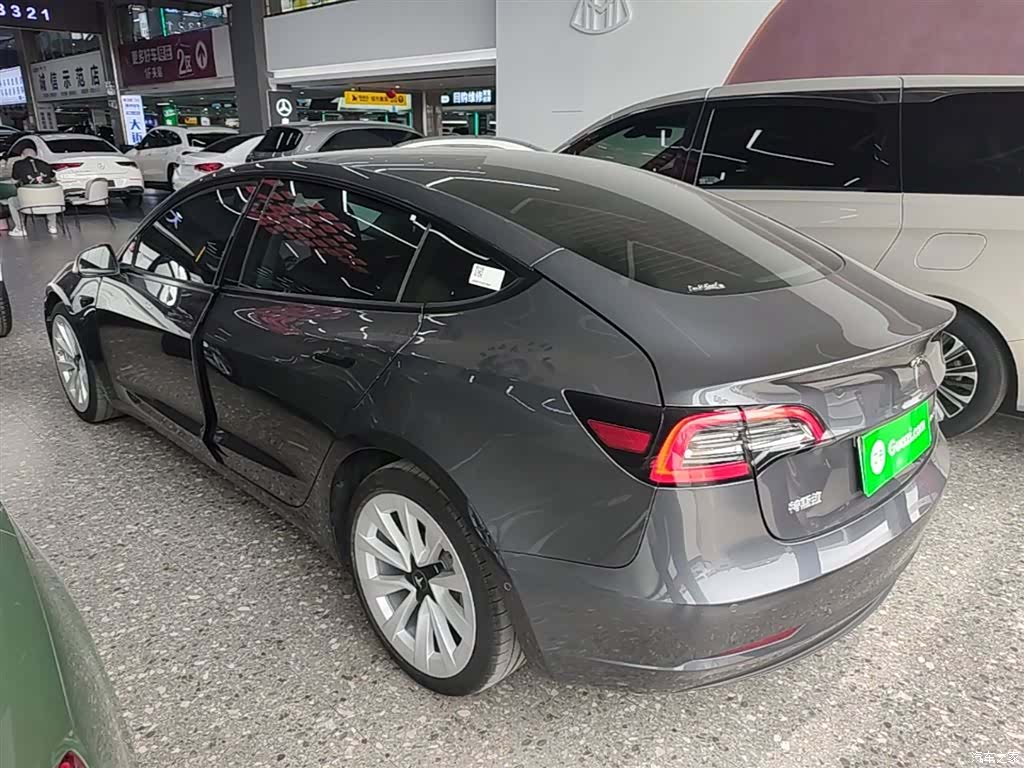 Tesla Model 3, 2021 все фото