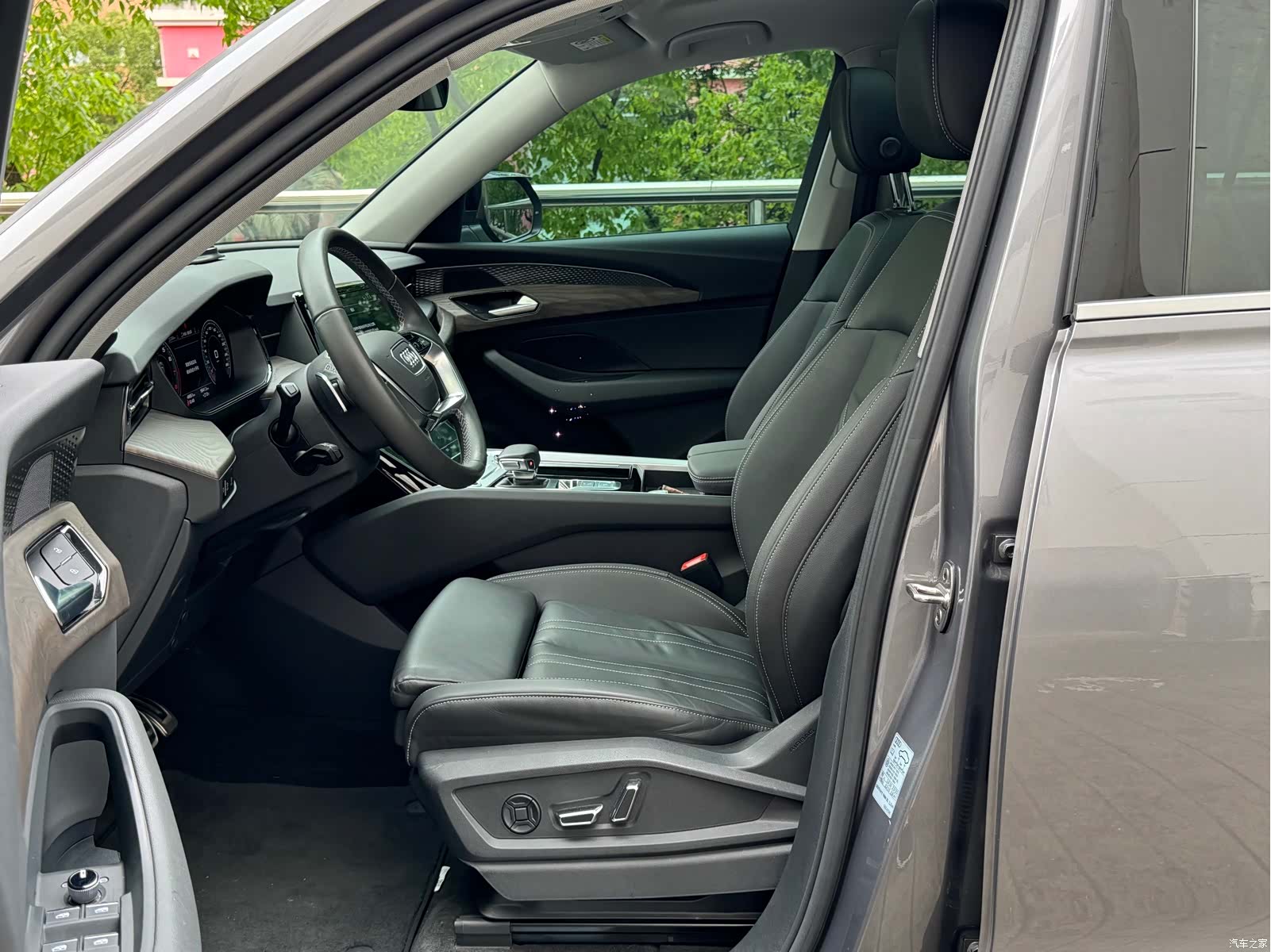 Audi Q6, 2023 6