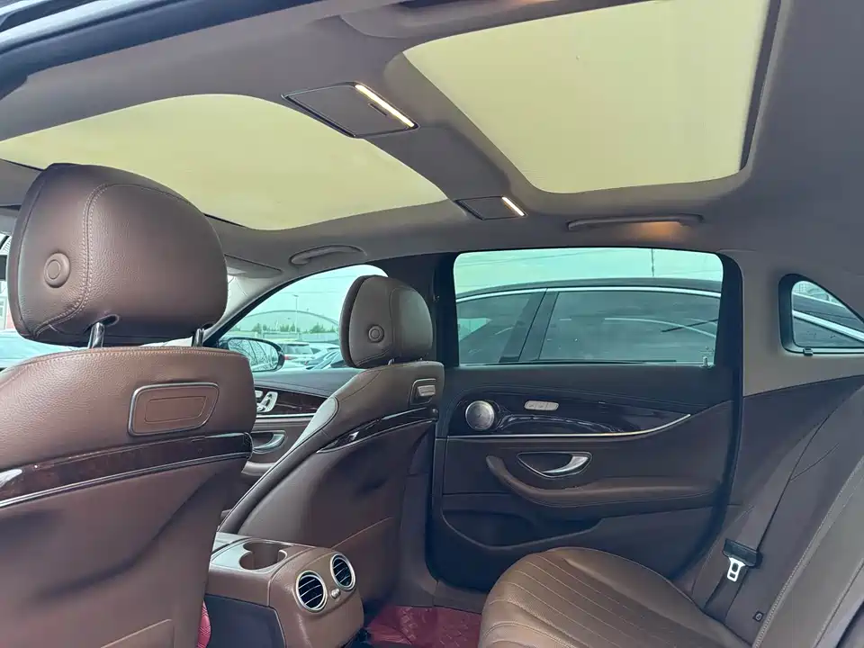 Mercedes-Benz E-class Mercedes-Benz E-class