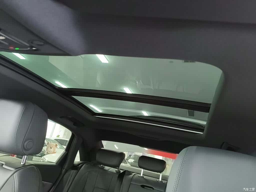 Audi A4L, 2024 25