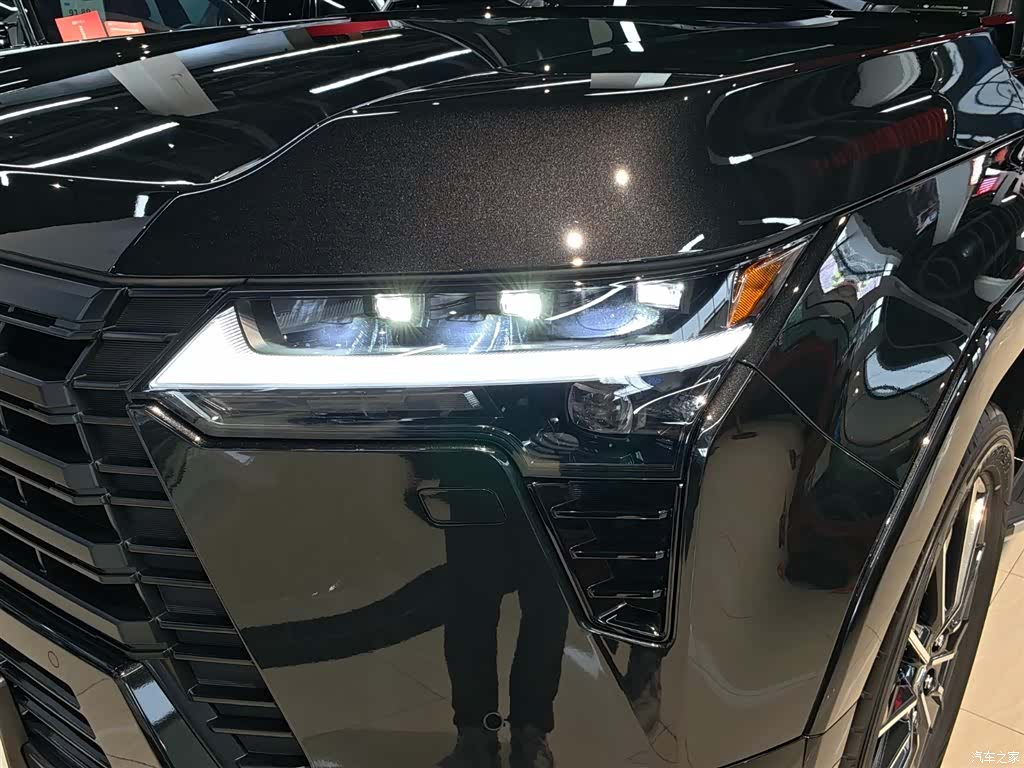Lexus GX, 2025 9