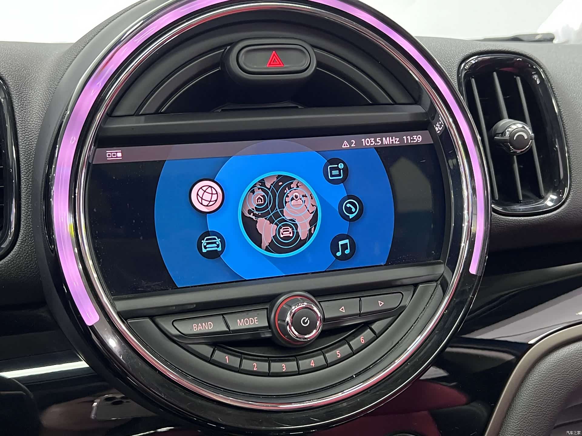 Mini Countryman, 2019 28