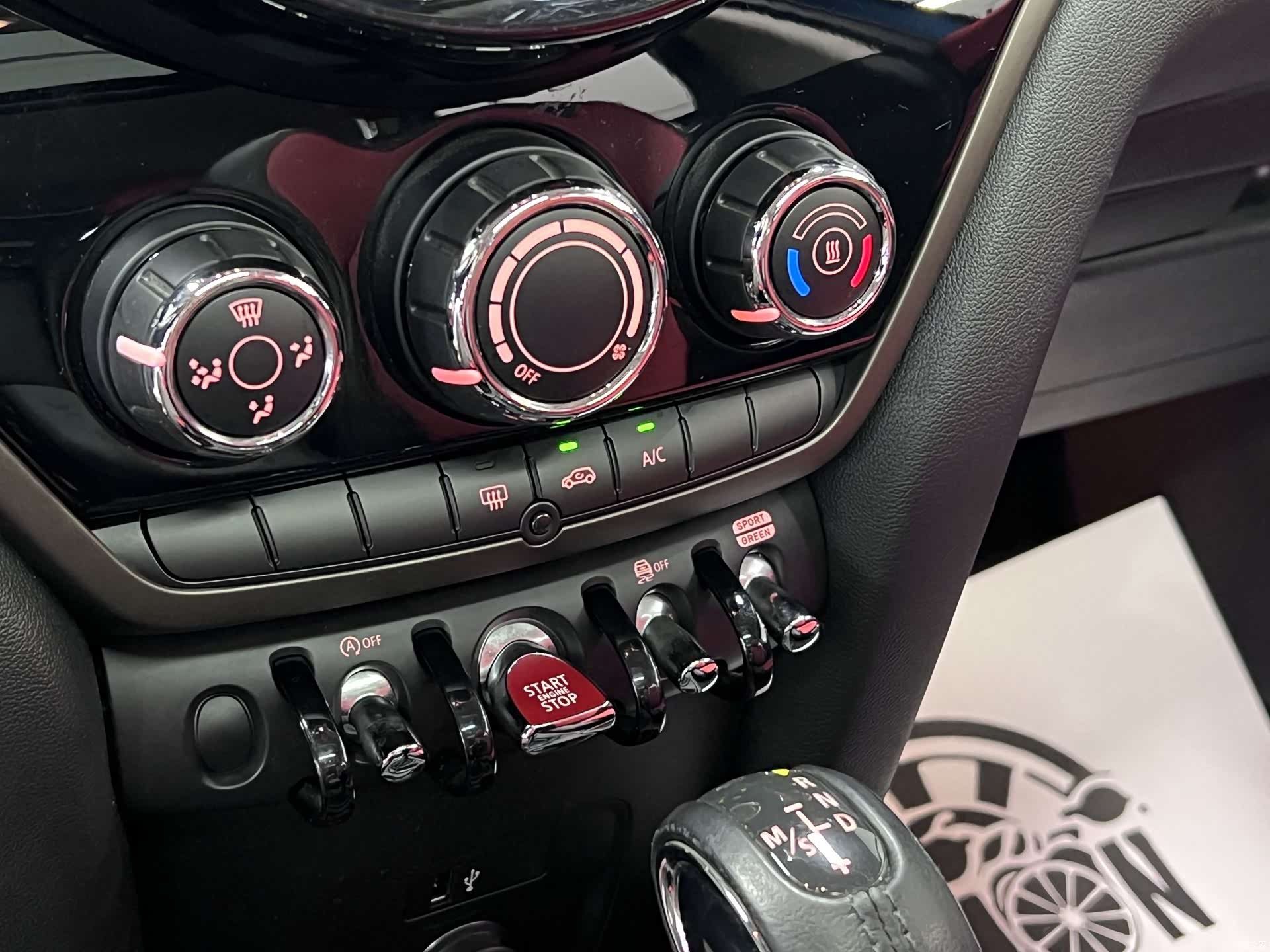 Mini Countryman, 2019 31