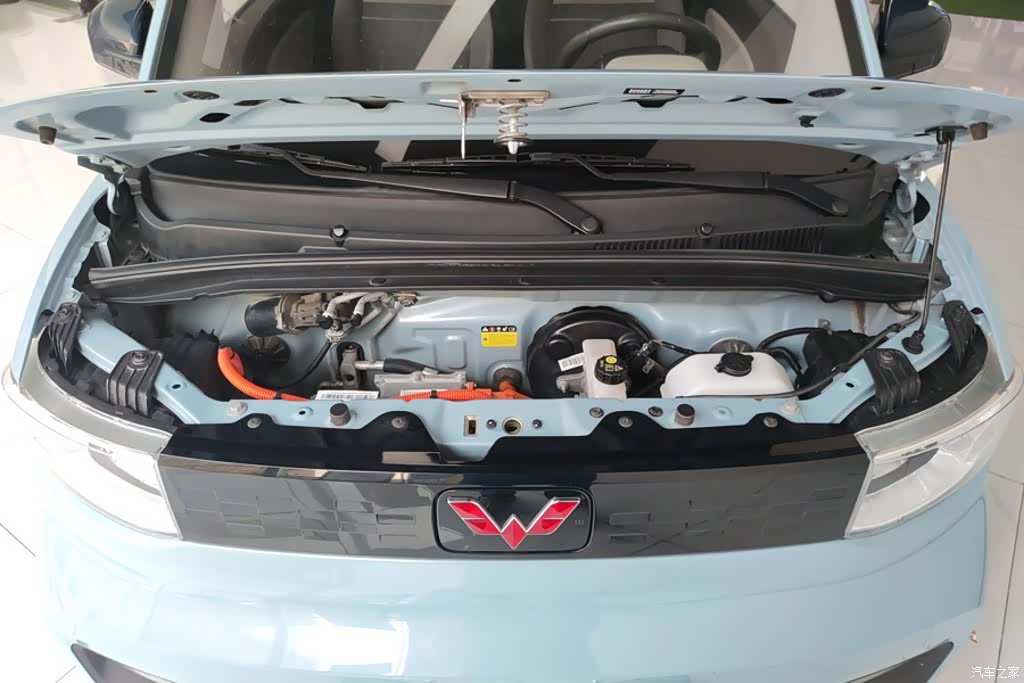 Wuling MINIEV, 2021 10