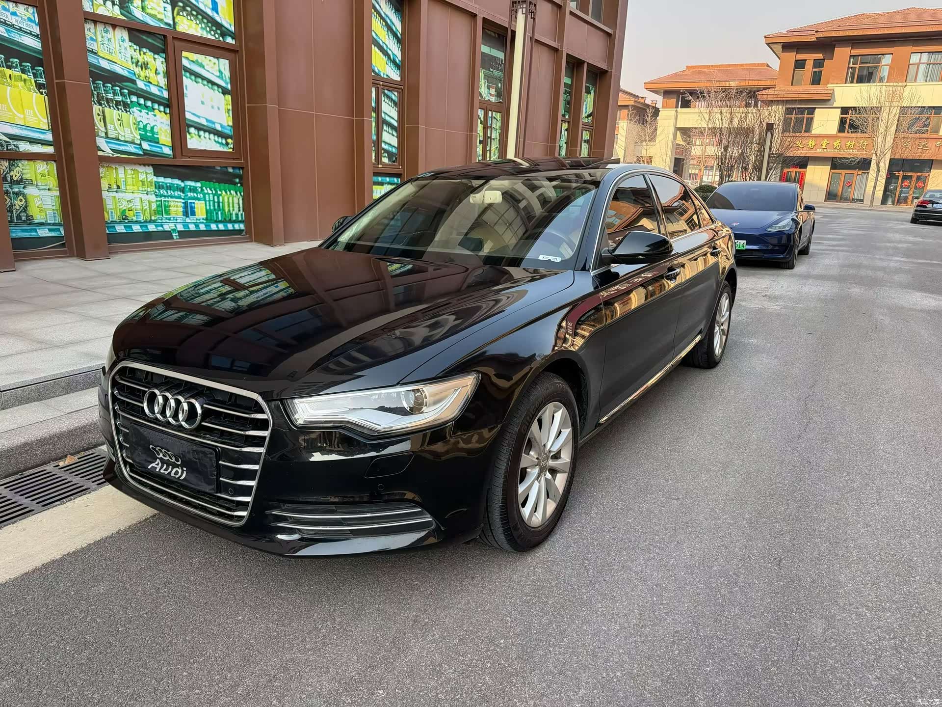 Audi A6L, 2012 1
