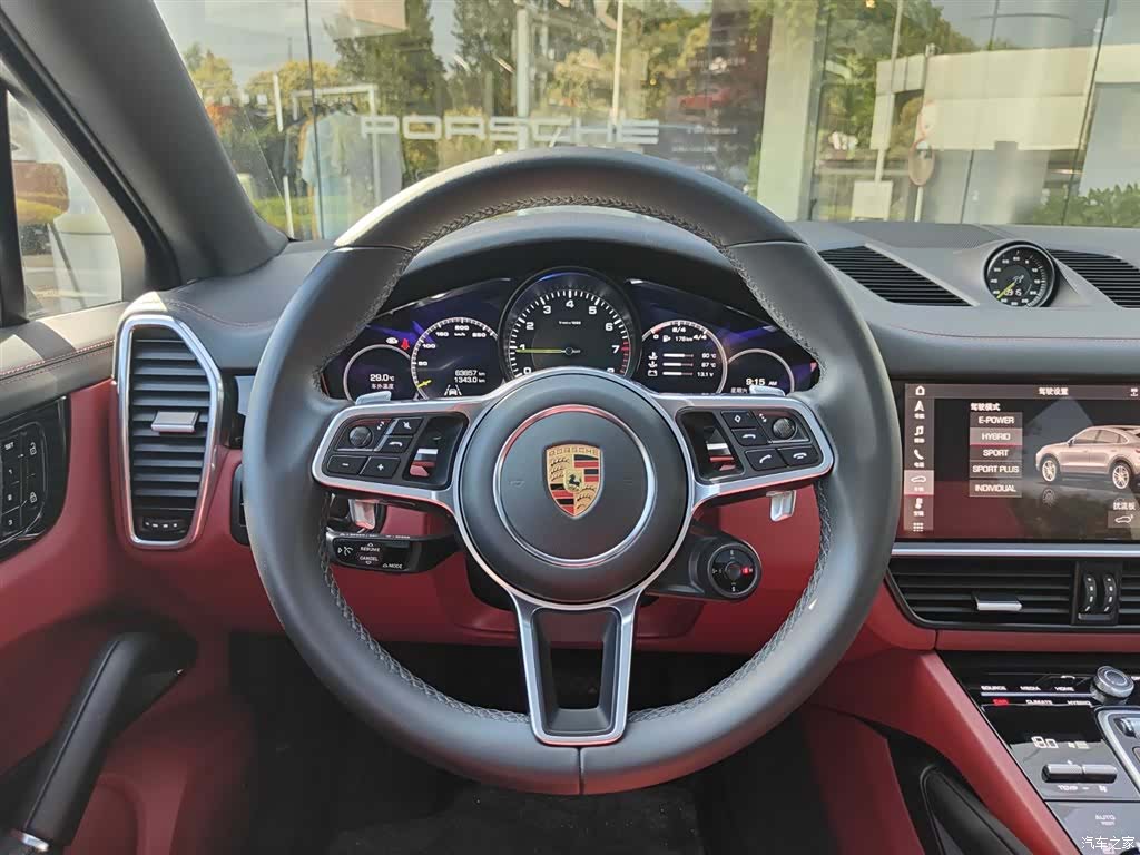 Porsche Cayenne, 2020 13