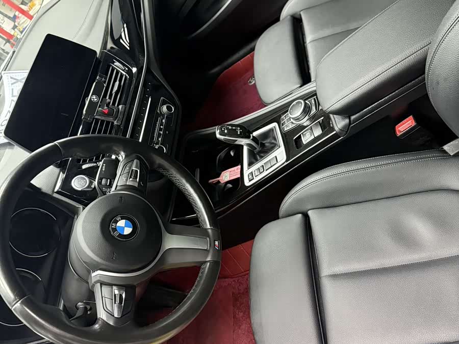 BMW 1 Series 2021, фото 9