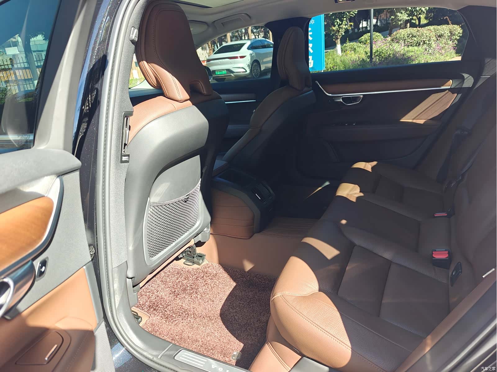Volvo S90, 2020 10