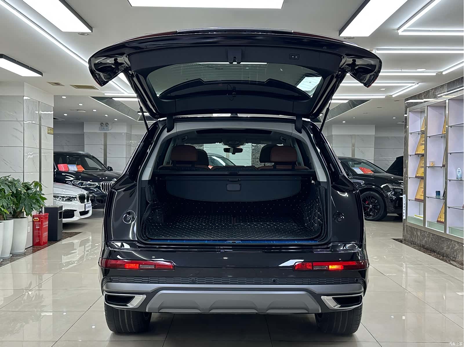 Audi Q7, 2020 7
