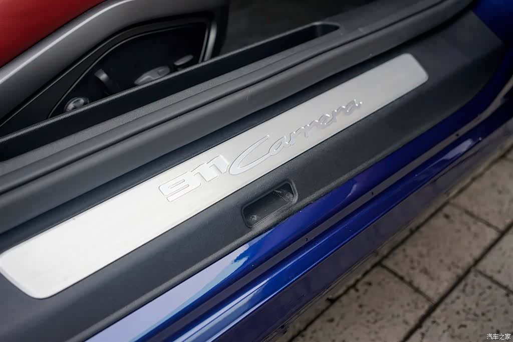 Porsche 911, 2025 23