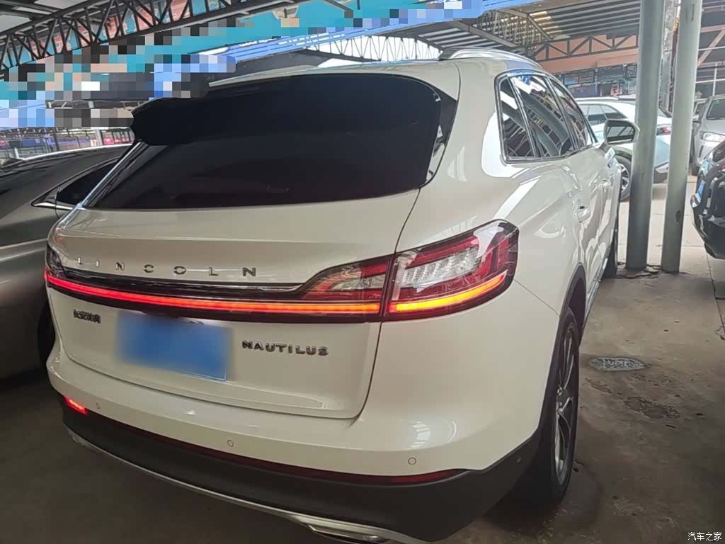 Lincoln Nautilus, 2022 7