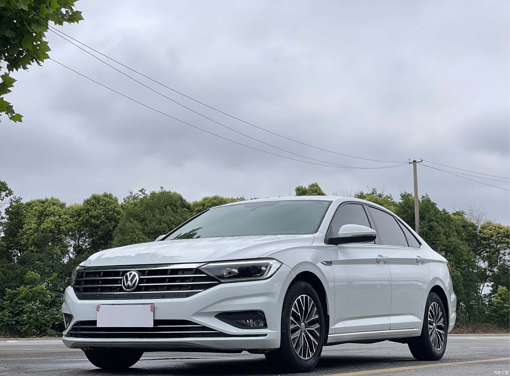 Volkswagen Sagitar, 2019 1