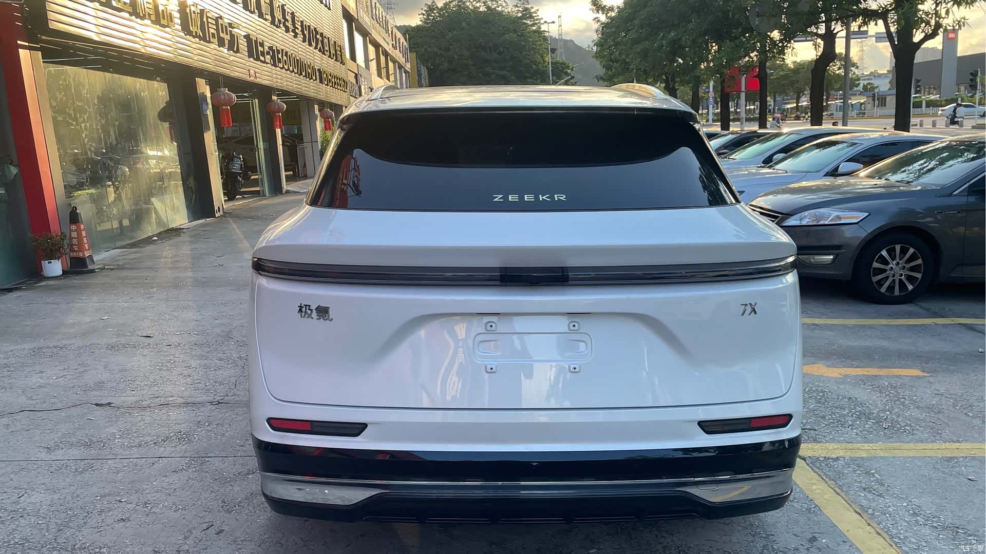Zeekr 7X, 2026 8