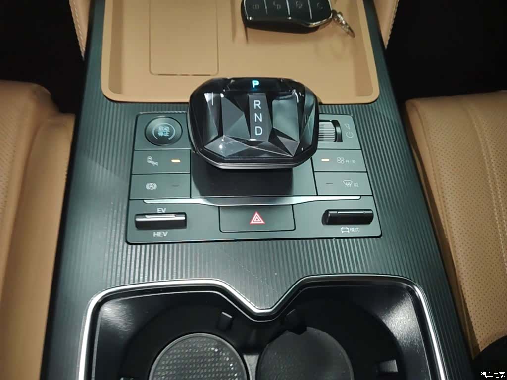 BYD Song, 2024 14