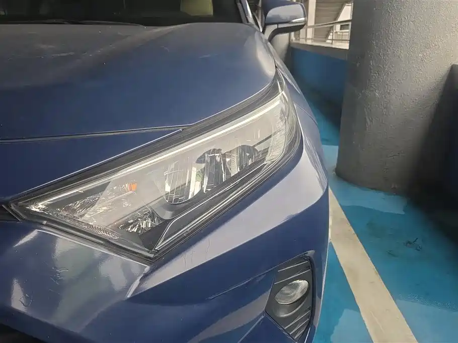 Toyota RAV4 Rongfang