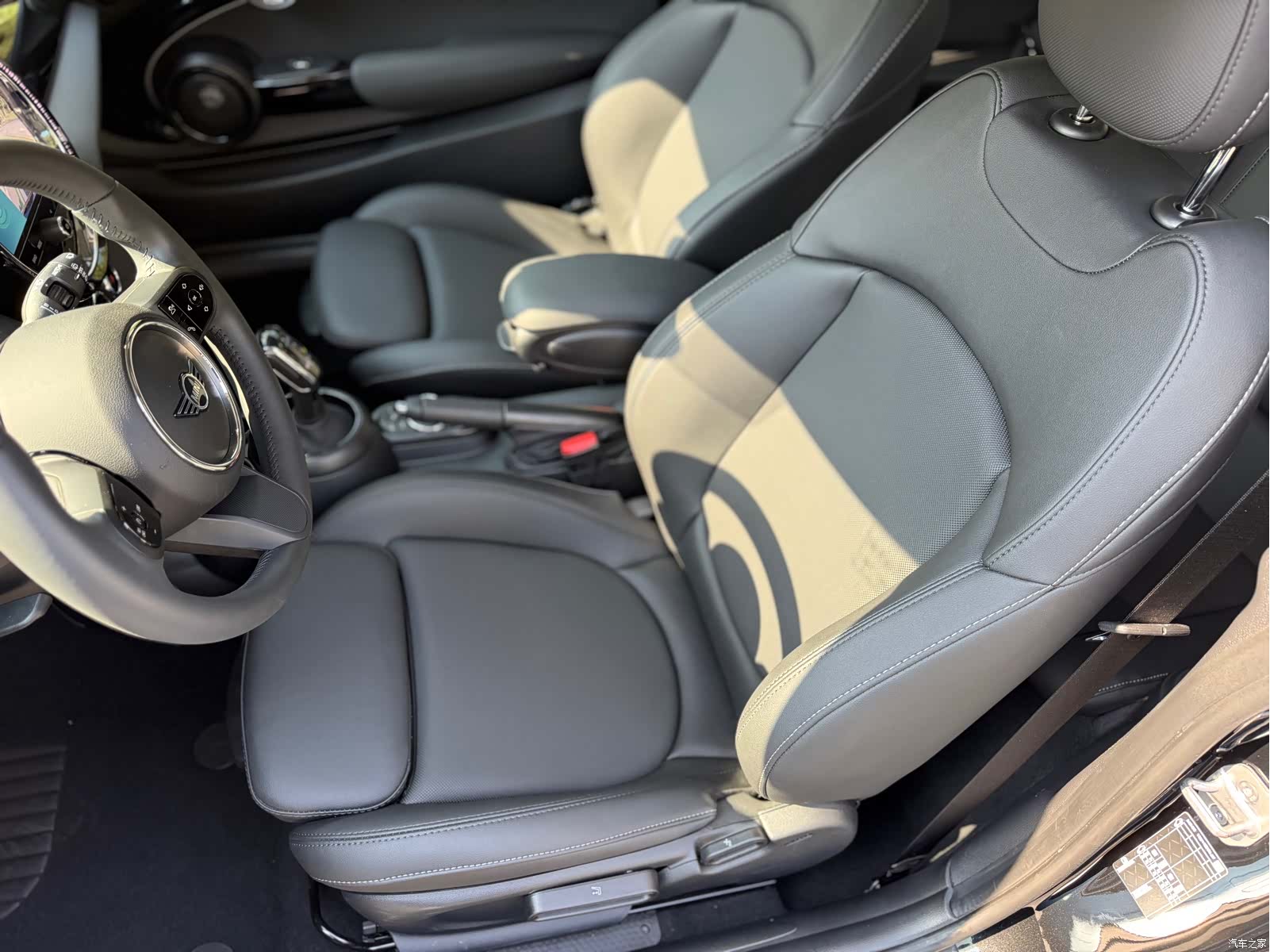 Mini Cooper, 2024 20