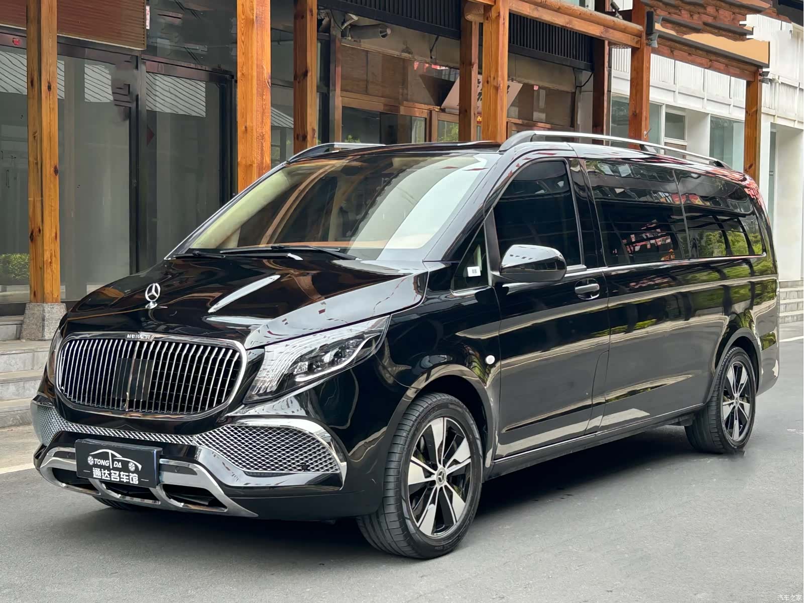 Mercedes-Benz VI, 2020 1