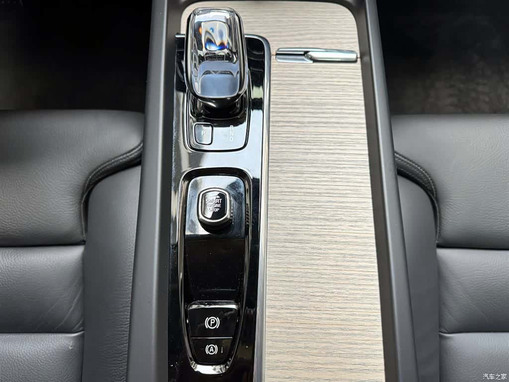 Volvo XC60, 2021 15