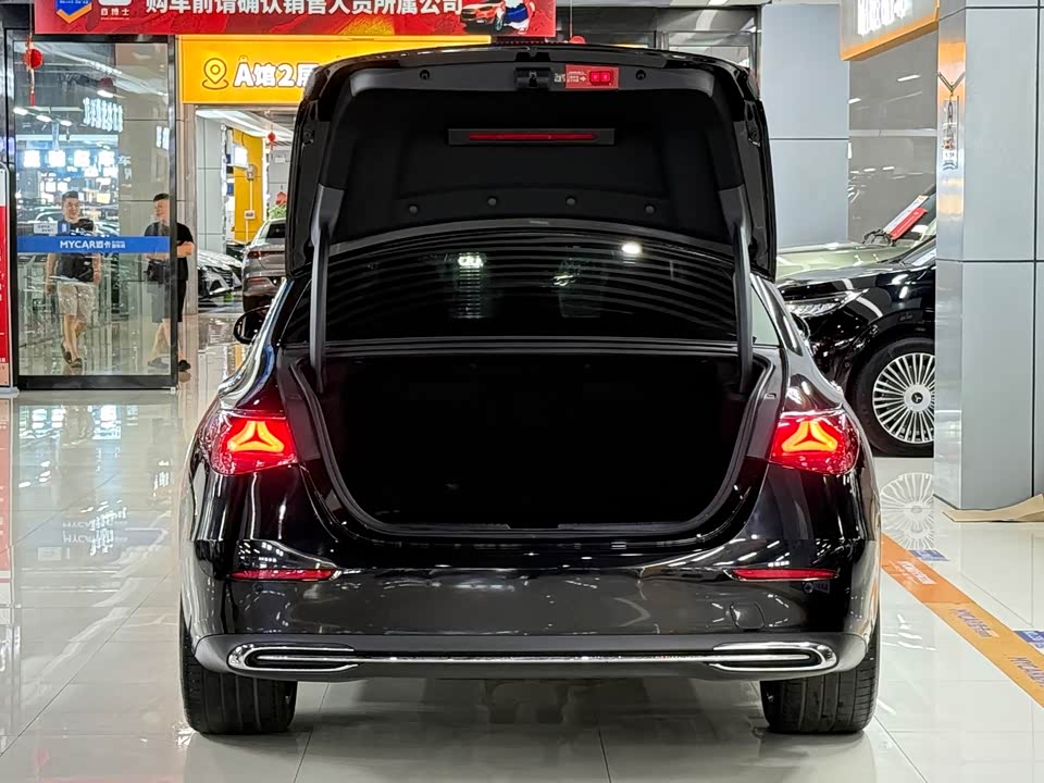 Mercedes-Benz E-class