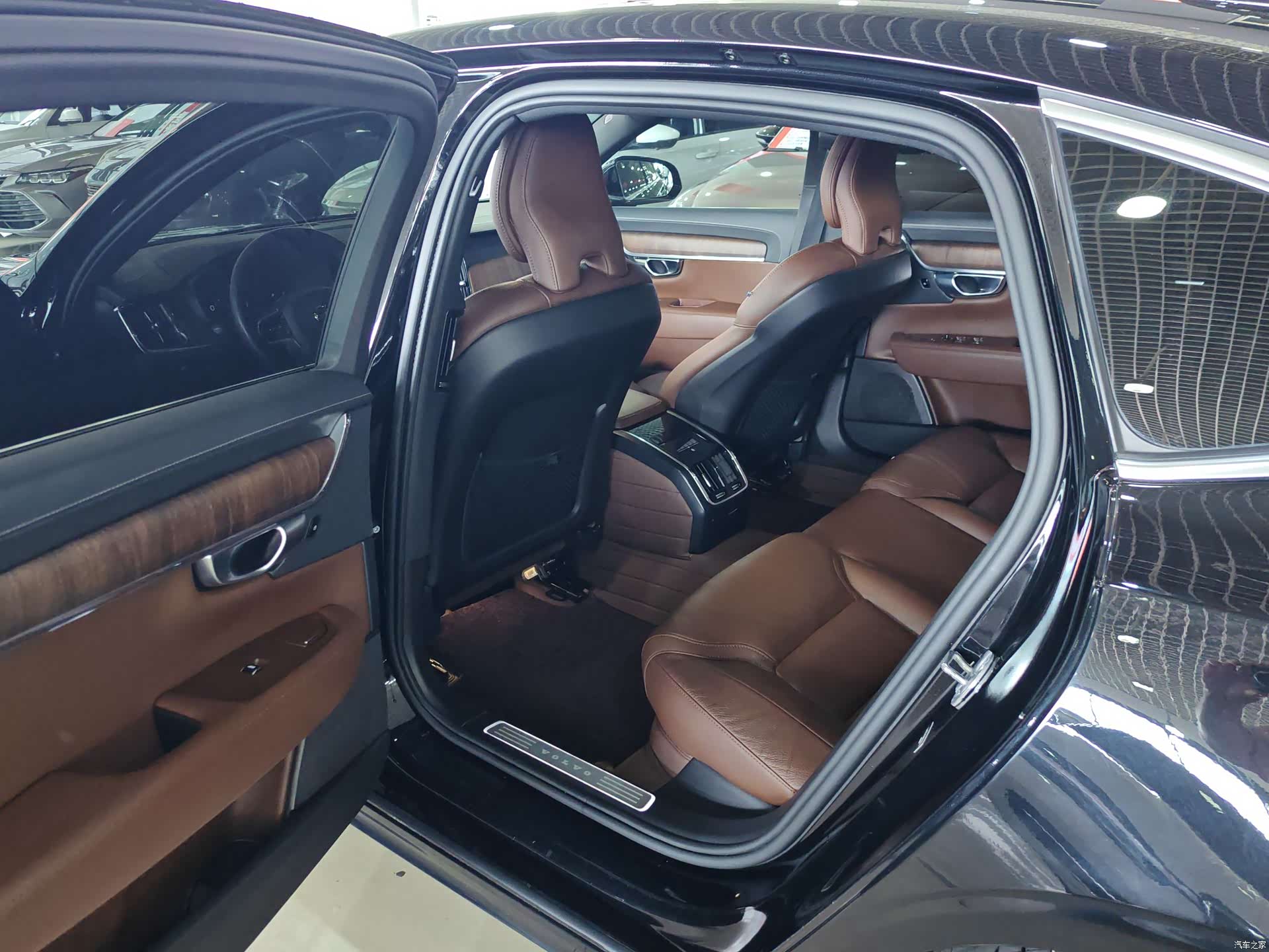 Volvo S90, 2024 8